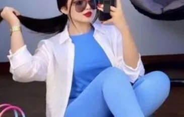 Call Girls In Sarojini Nagar《♦ 9999273763♦》Delhi) Call Us Service