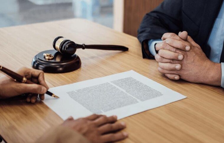 lawyer-1
