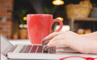 How do I write a compelling introduction for my dissertation?