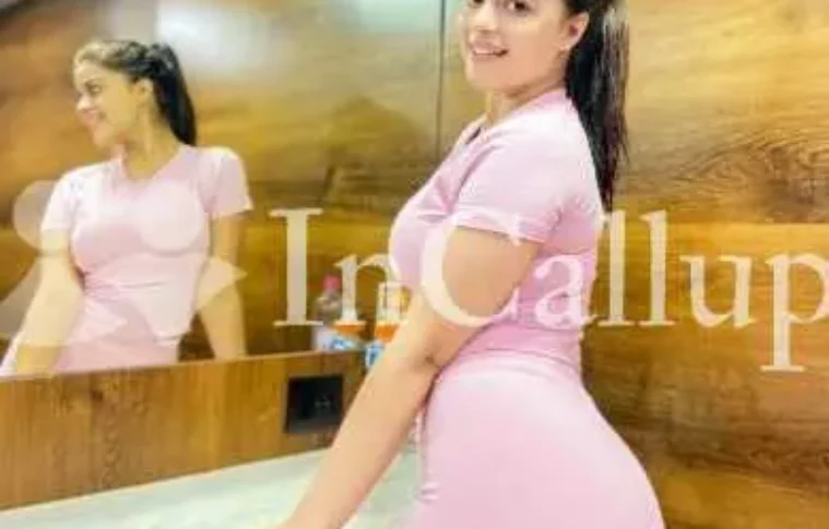 call girls in Noida sec 14 pay cash girls 09953119555 full safe and square