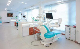 Best Dentist for Teeth Pain in Jaipur