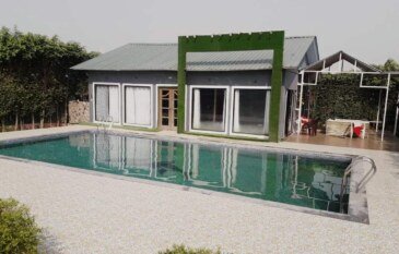 What amenities are offered at Lotus Farms House Techzone?
